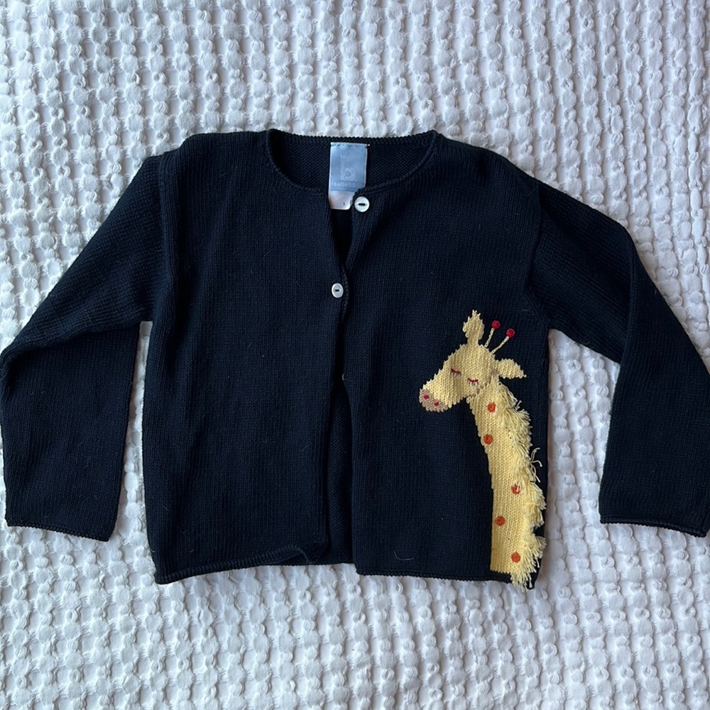 Bella bliss navy sweater with giraffe motif. Size 5